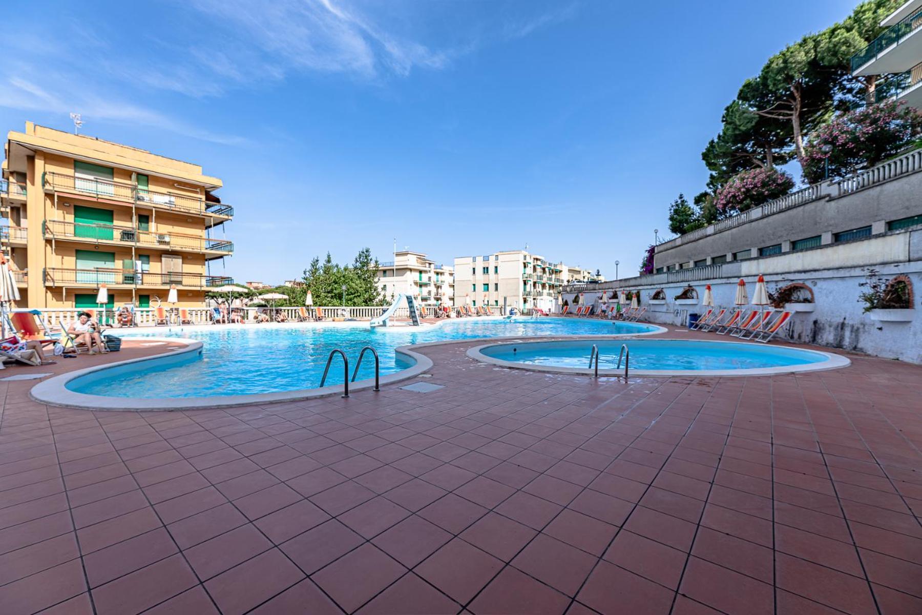Apartamento La Dimora Della Lullu, Luxury Pietra Ligure Exterior foto