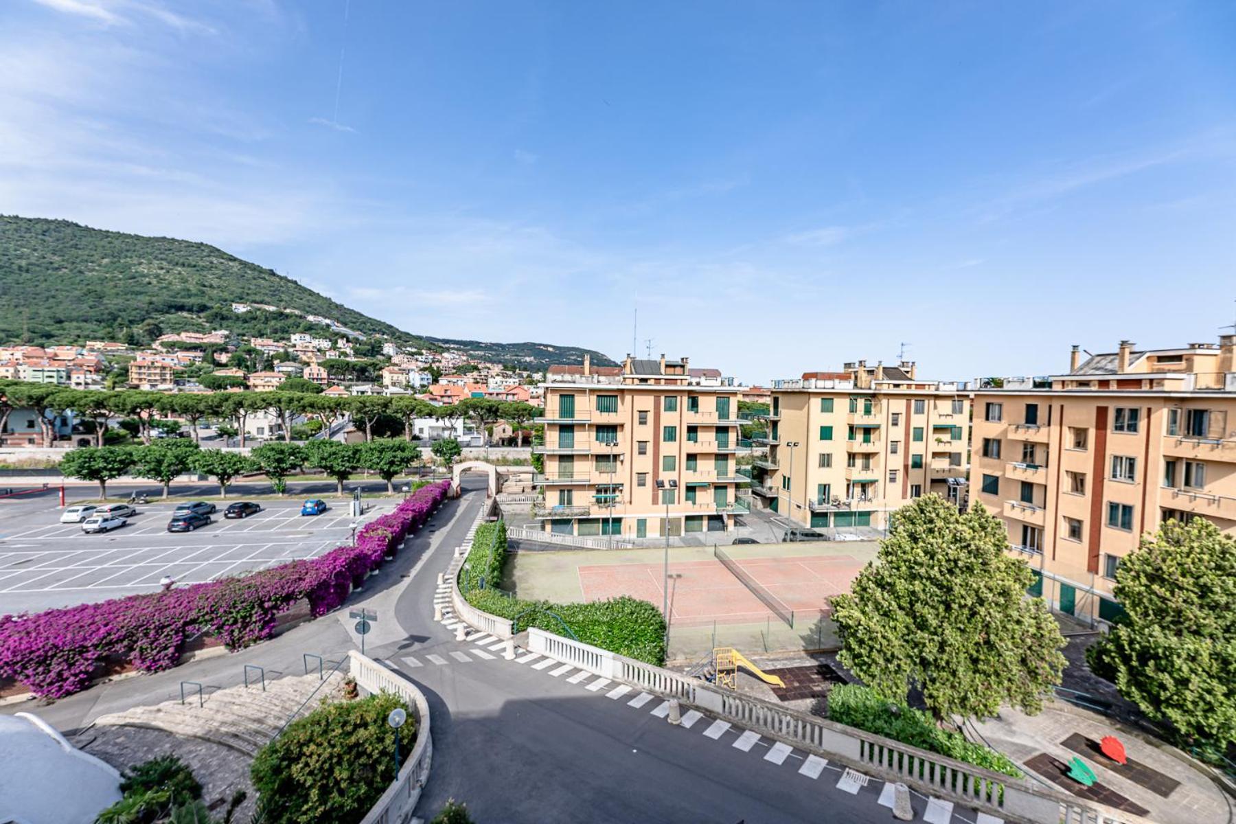 Apartamento La Dimora Della Lullu, Luxury Pietra Ligure Exterior foto