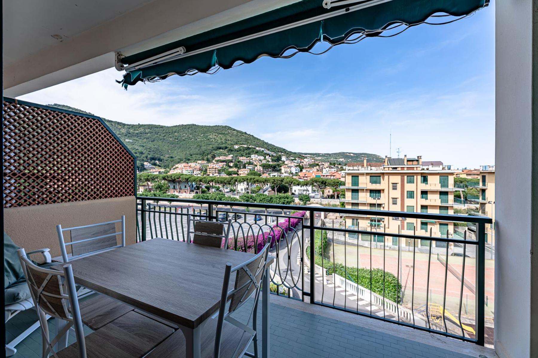 Apartamento La Dimora Della Lullu, Luxury Pietra Ligure Exterior foto