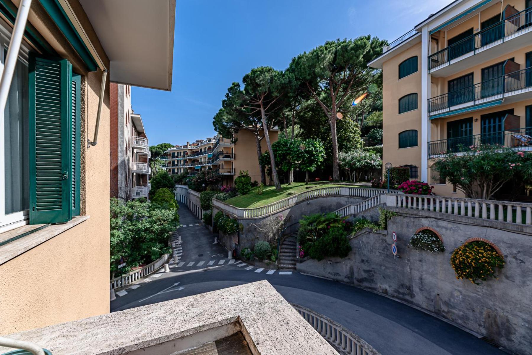 Apartamento La Dimora Della Lullu, Luxury Pietra Ligure Exterior foto