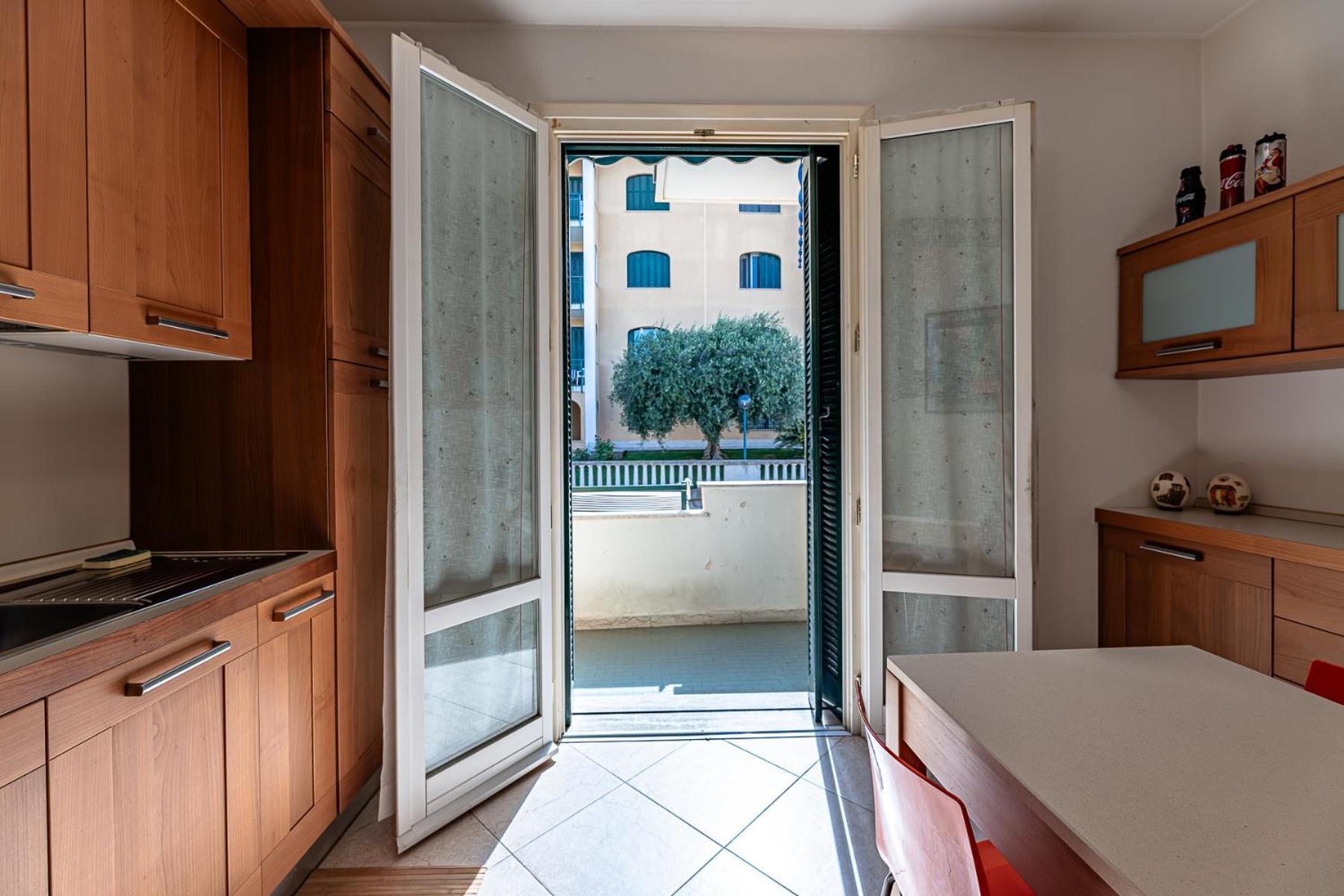 Apartamento La Dimora Della Lullu, Luxury Pietra Ligure Exterior foto
